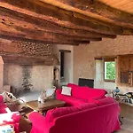 Les Roques Villa Saint-Vincent-Rive-dʼOlt