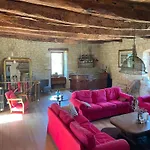 Willa Les Roques Saint-Vincent-Rive-dʼOlt